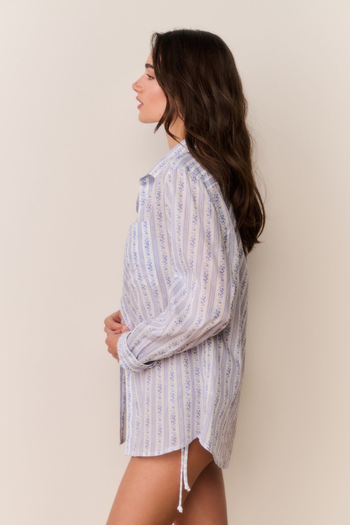 Light blue patterned cotton unisex shirt with side tie hem, button-up collar, long sleeves