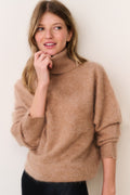 Brown cashmere turtleneck sweater with ribbed collar