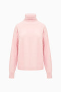Pink cashmere turtleneck sweater with ribbed collar and cuffs