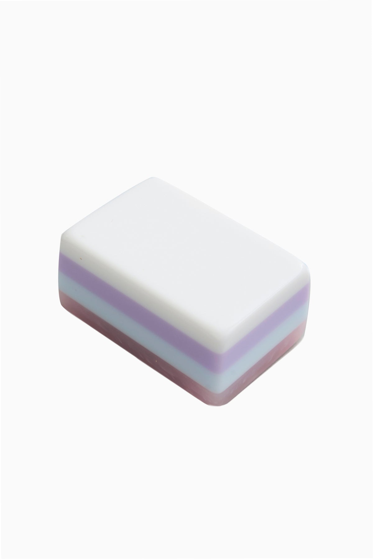 Single pastel mahjong tile with purple and lavender stripe border