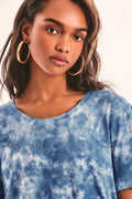 Blue tie-dye cotton tee close-up, crew neck and short sleeves