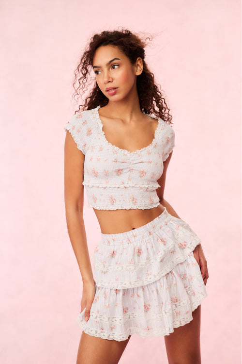 Cotton floral crop top with gathered bodice and lace-trim short sleeves