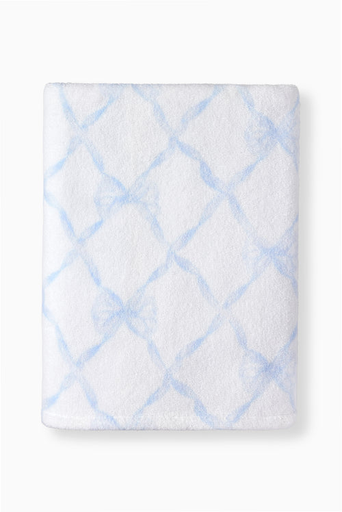 White bath towel with light blue diamond lattice print
